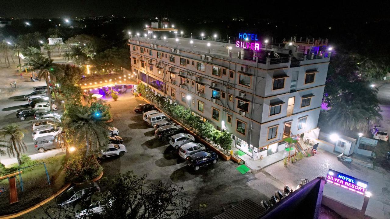 Hotel Silver Resort Daman Exterior foto