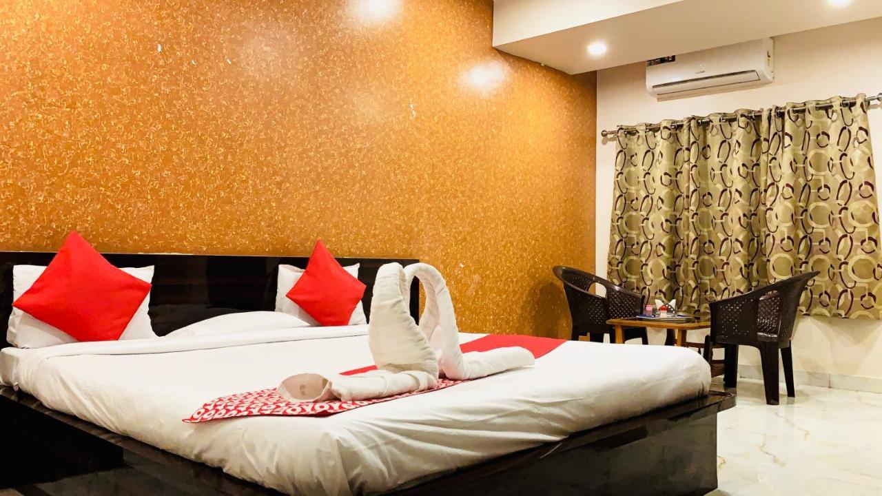 Hotel Silver Resort Daman Exterior foto