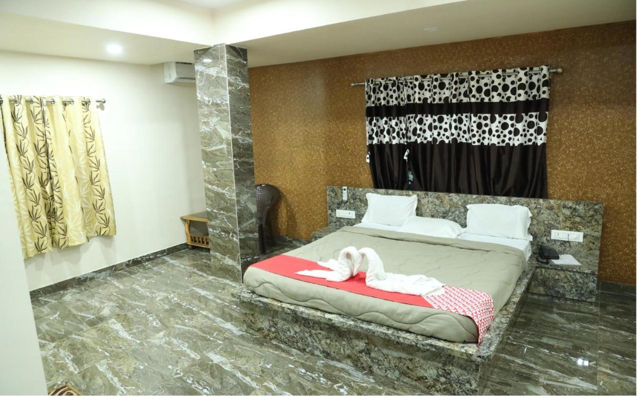 Hotel Silver Resort Daman Exterior foto