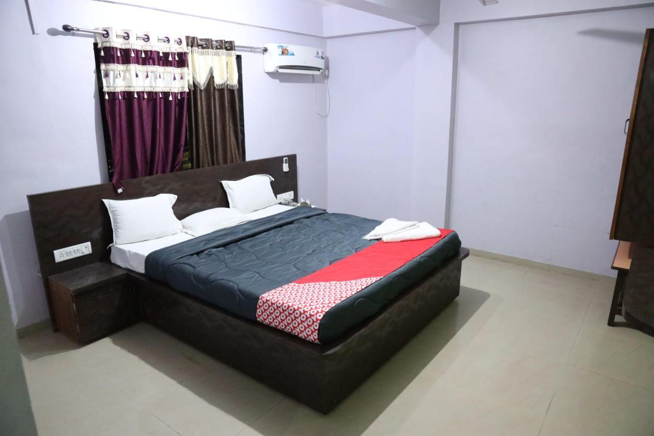 Hotel Silver Resort Daman Exterior foto