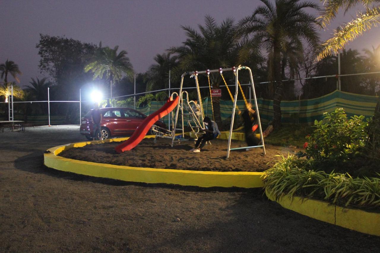 Hotel Silver Resort Daman Exterior foto